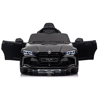 BMW M4 Melns