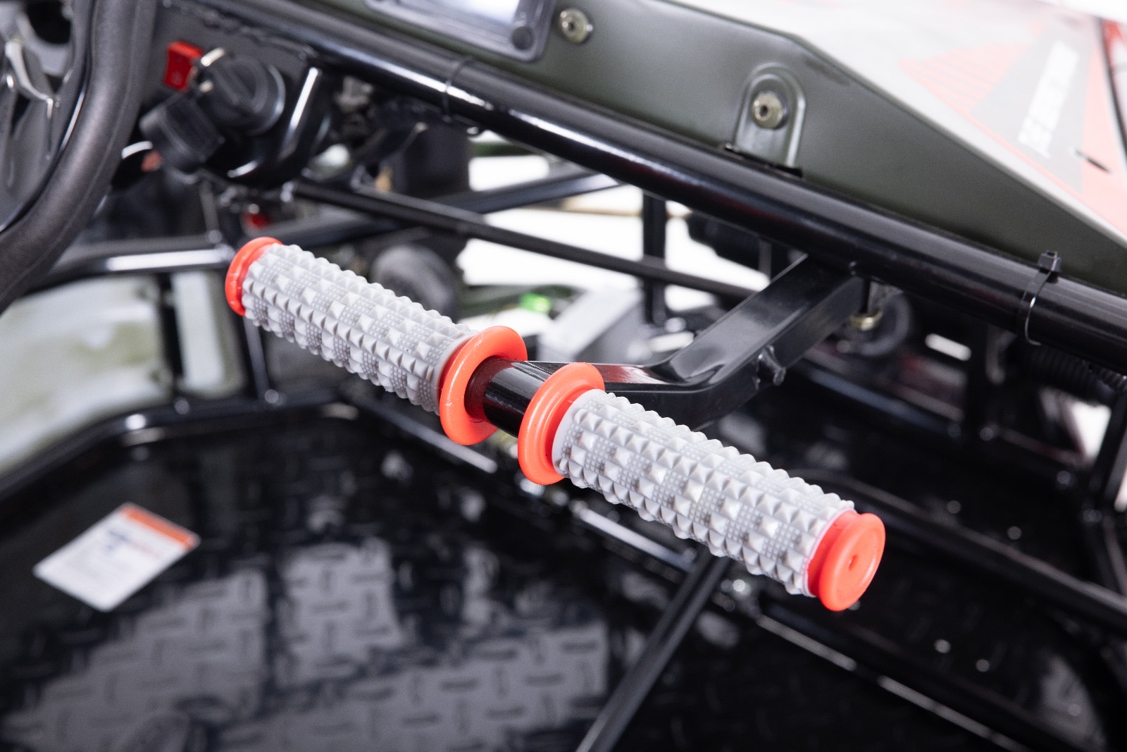 Benzīna visurgājējs buggy  TAO MOTOR 125cc 3+1