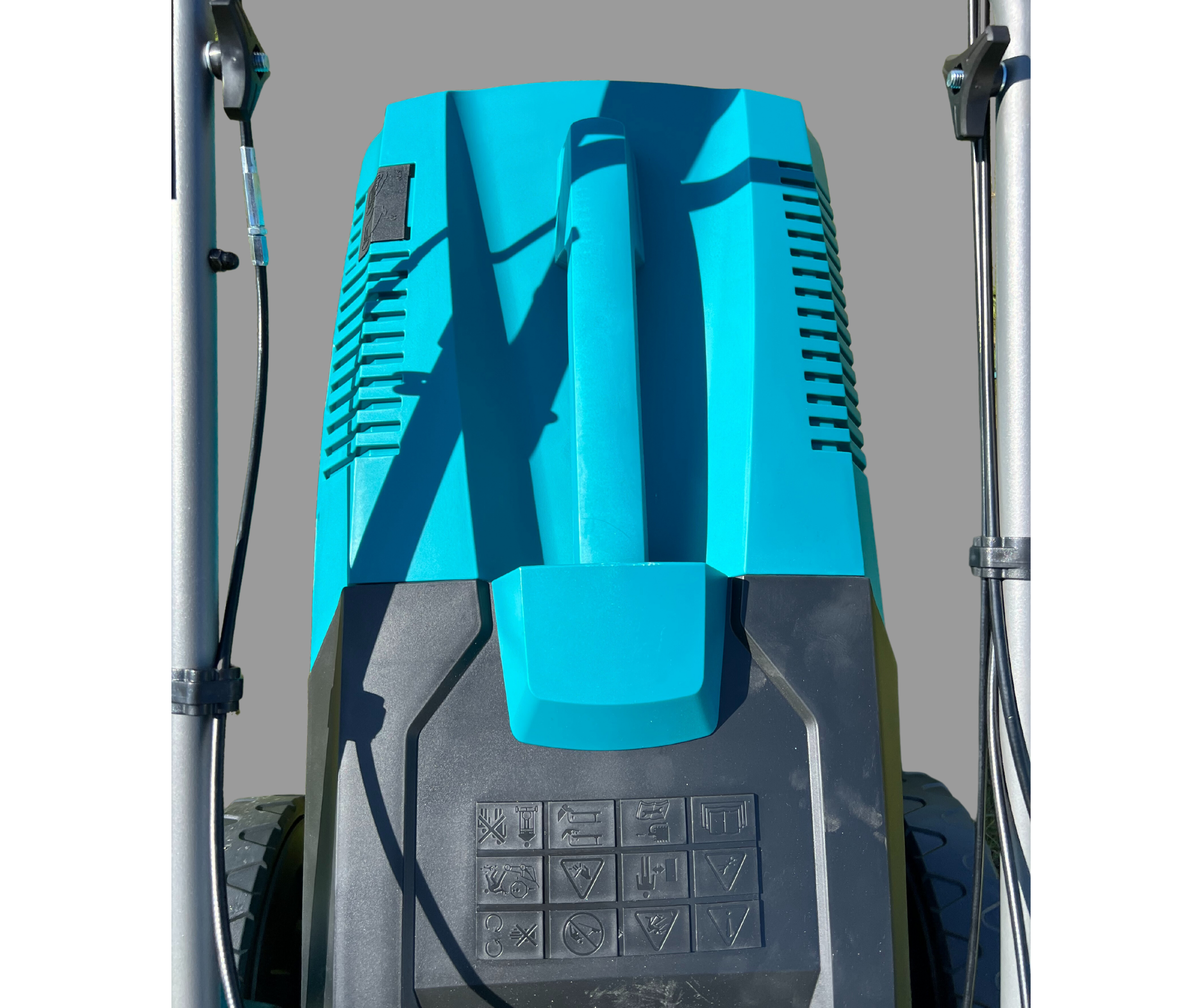 Savaeigė vejapjovė GTM 56cm Briggs & Stratton 750PXi su 4 bėgiais