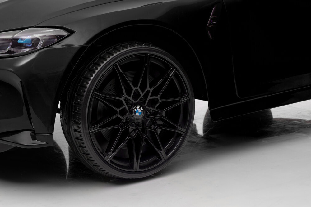 BMW M4 Черный