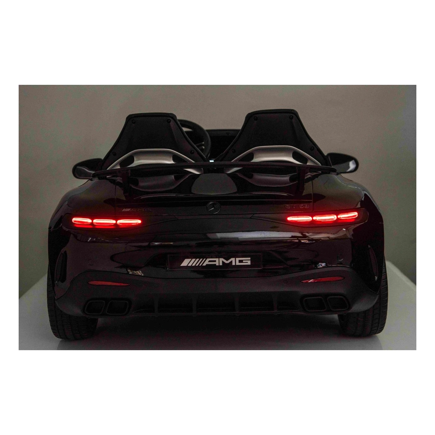 Mercedes Benz GT63 AMG Черный